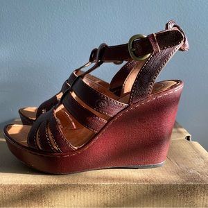 UIB Born Wedges